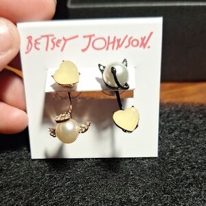 Betsey Johnson Heaven & Hell Gold and Cream Winged Heart Earrings New In Box